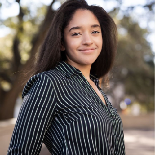 Headshot of Raquel Gutierrez